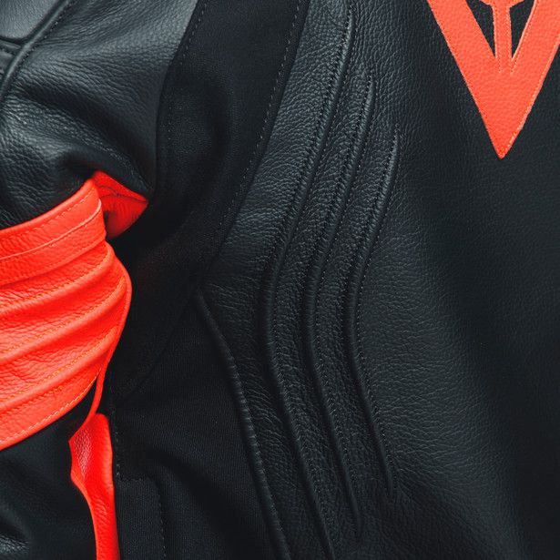 Куртка кожаная женская Dainese Racing 4 Black/fluo-red