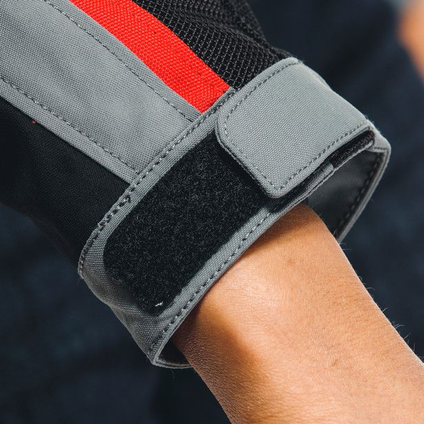 Куртка жен. DAINESE HYDRA FLUX 2 AIR LADY D-DRY BLACK/CHARCOAL-GRAY/LAVA-RED