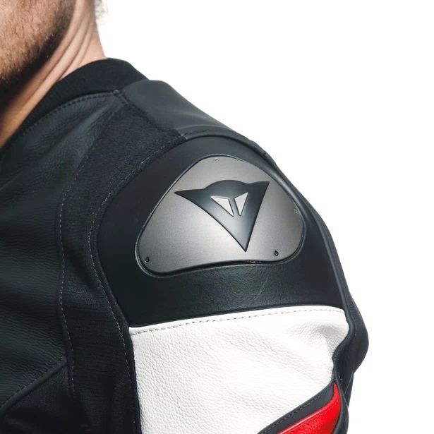 Мотокуртка кожаная Dainese Avro 5 Black/red-lava/white