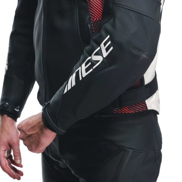 Мотокуртка кожаная Dainese Avro 5 Black/red-lava/white