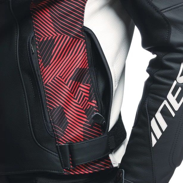 Мотокуртка кожаная Dainese Avro 5 Black/red-lava/white