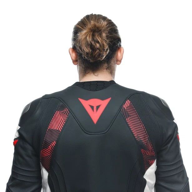 Мотокуртка кожаная Dainese Avro 5 Black/red-lava/white