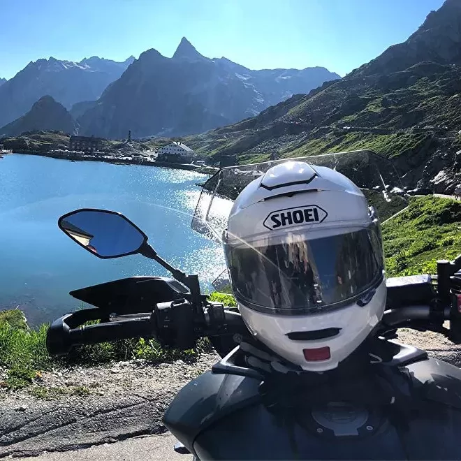 Шлем модуляр Shoei Neotec II Plain, белый