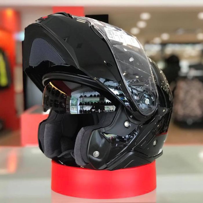 Шлем модуляр Shoei Neotec II Plain, черный