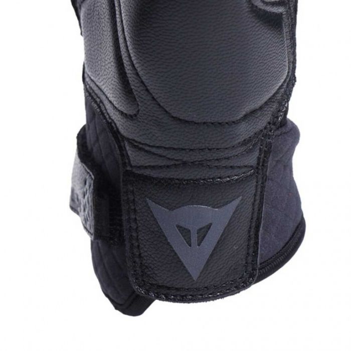 Перчатки DAINESE UNRULY ERGO-TEK BLACK/FLUO-RED