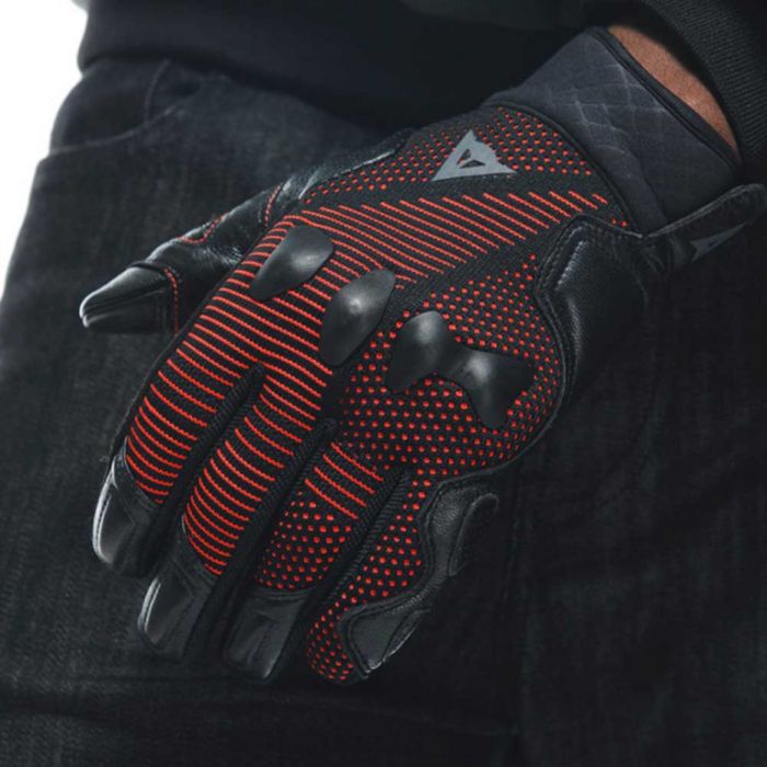 Перчатки DAINESE UNRULY ERGO-TEK BLACK/FLUO-RED