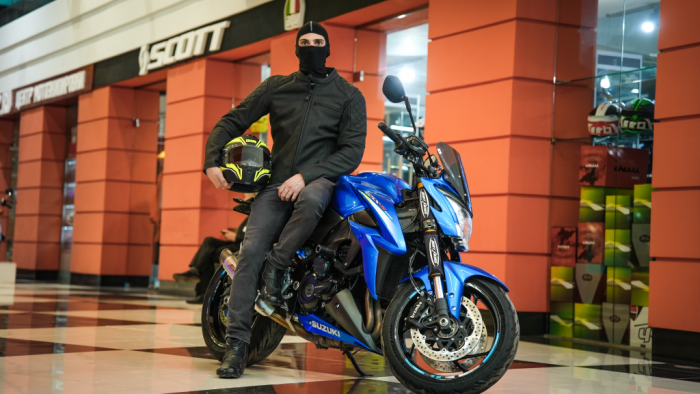 Шлем интеграл IXS HX 1100 2.3 чёрно-жёлтый