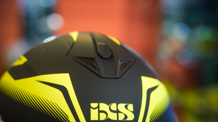 Шлем интеграл IXS HX 1100 2.3 чёрно-жёлтый