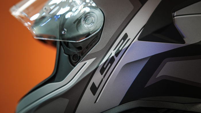 Мотошлем интеграл LS2 FF800 Storm Faster matt titanium