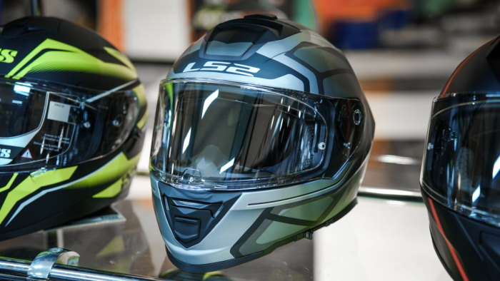 Мотошлем интеграл LS2 FF800 Storm Faster matt titanium