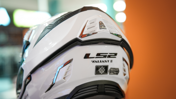 Шлем модуляр LS2 FF900 Valiant II Solid, белый