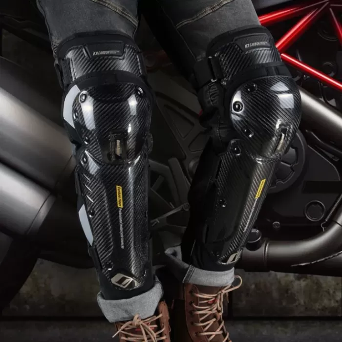 Женские/Дет наколенники Ones Again Carbon Fiber Force