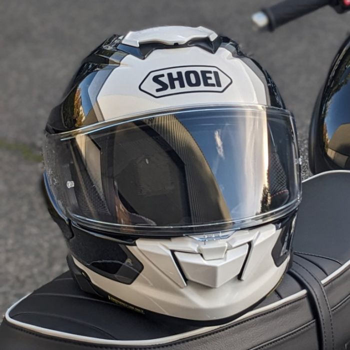 Мотошлем Shoei GT-Air 3 REALM бело-черно-серебристый
