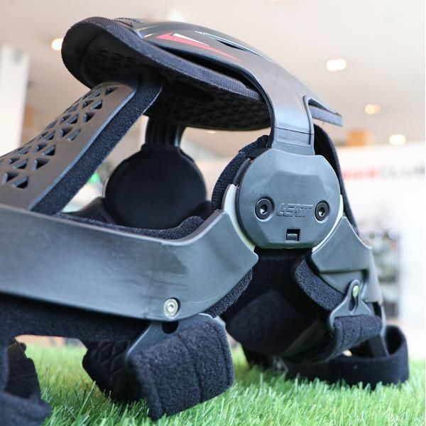 Наколенники Leatt Knee Brace X-Frame Black