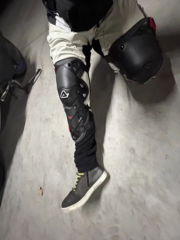 Наколенники Acerbis Impact Evo 3.0
